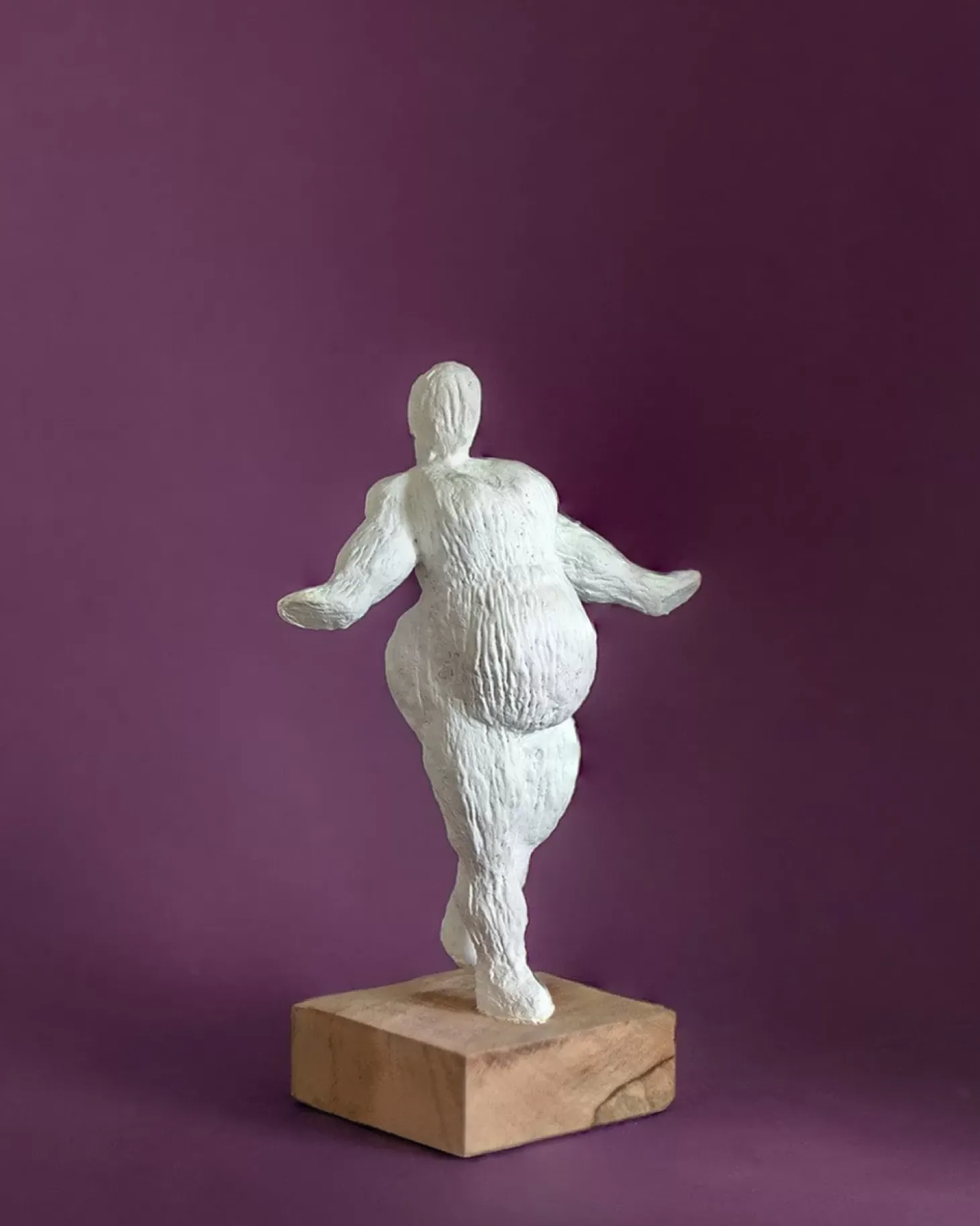 Amelia - Chubby Chic Statutette Decorative Accent