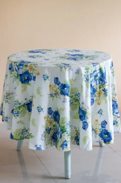 April Cornell Charming Ecru Breakfast Cloth- 6 Seater (70" Rd)