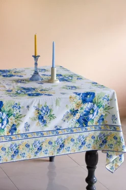 April Cornell Charming Ecru Breakfast Cloth- 6 Seater