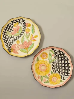 Checkered Pattern Wall Plates - Set Of 2