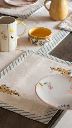 Golden Harvest Table Mat- Set Of 4