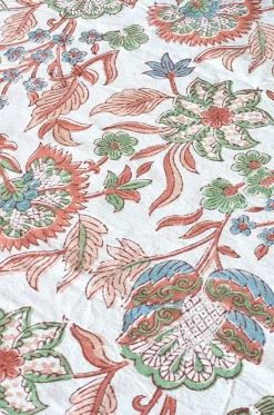 Golden Zinias Table Cloth - 4 Seater