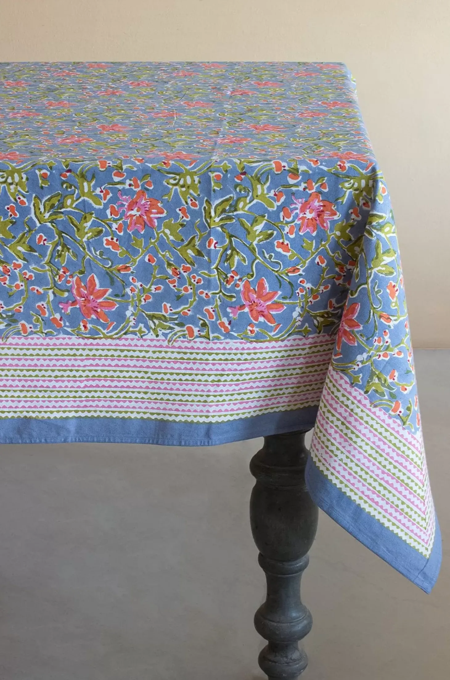 Love In Full Bloom Table Cloth - 6 Seater