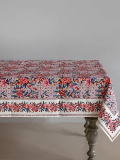 Poppy Petals Table Cover- 8 Seater
