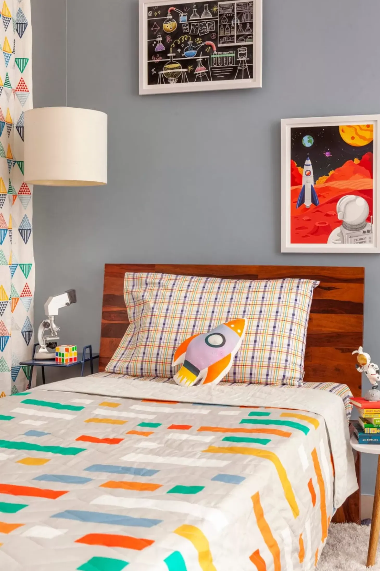 Zookeeper Amber, The Architect Bed Cover- Single