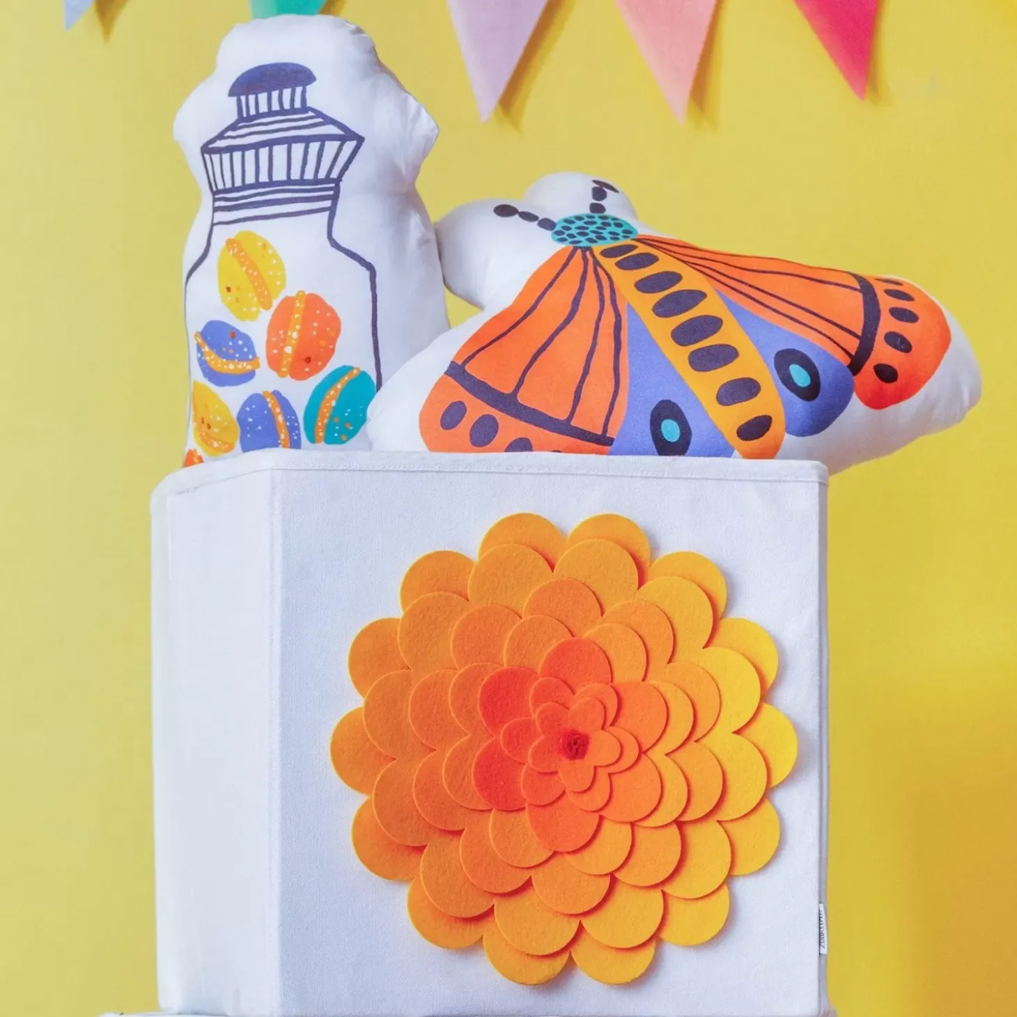 Zookeeper Doughnut A Day Storage Box